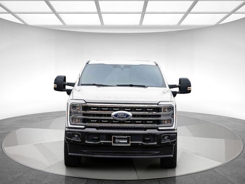 Used 2024 Ford F350 King Ranch w/ FX4 Off-Road Package image 6