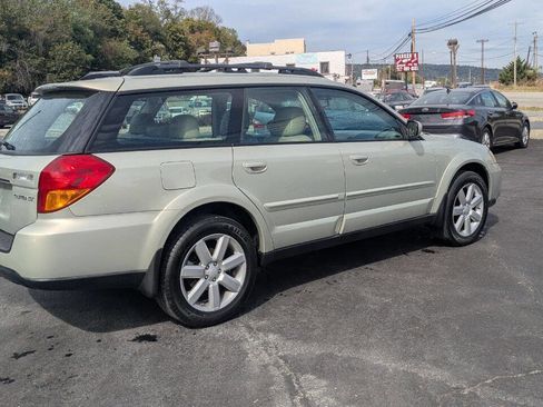 Used 2007 Subaru Outback 2.5i Limited image 10