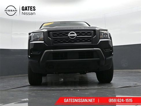 Used 2024 Nissan Frontier S image 36