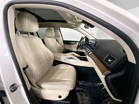 Certified 2022 Mercedes-Benz GLS 450 4MATIC image 30