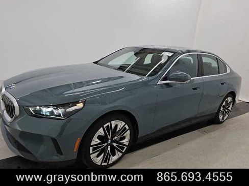 Used 2026 BMW 540i xDrive AWD/4WD image 1