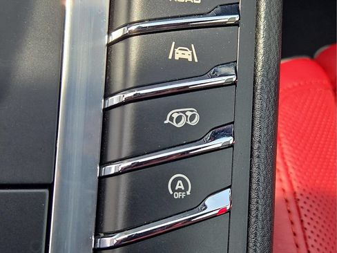 Used 2018 Porsche Macan GTS AWD/4WD image 26