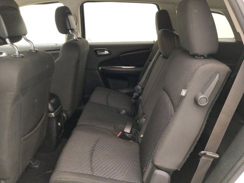 Used 2017 Dodge Journey SE w/ Popular Equipment Group AWD/4WD image 18
