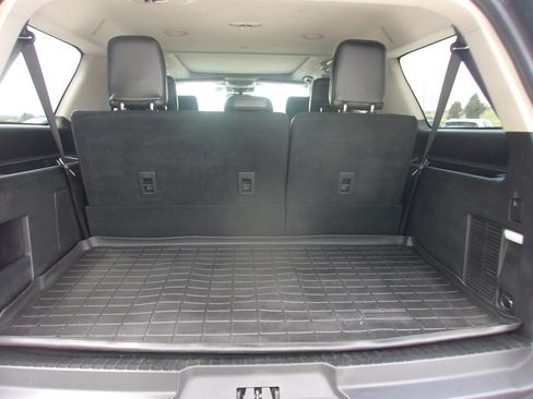 Used 2018 Ford Expedition Max Platinum AWD/4WD image 21