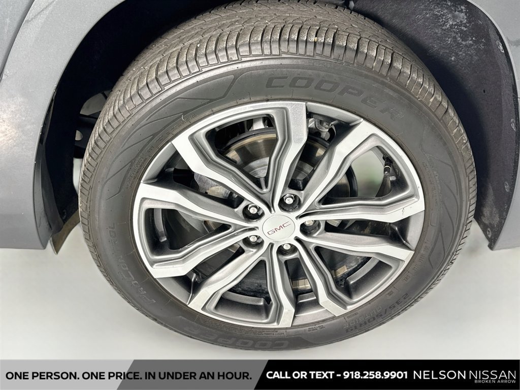 Used 2020 GMC Terrain Denali w/ Denali Premium Package AWD/4WD image 33
