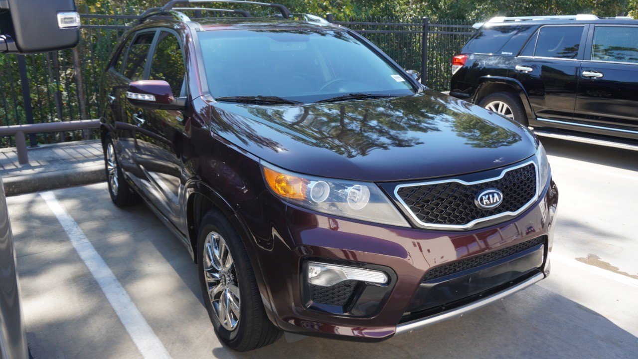 Used 2012 Kia Sorento SX w/ SX Premium Pkg FWD image 3
