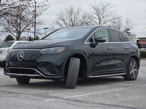 Certified 2023 Mercedes-Benz EQE 500 4MATIC SUV image 11