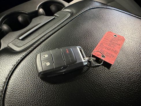 Used 2024 RAM 2500 Big Horn w/ Bed Utility Group image 20