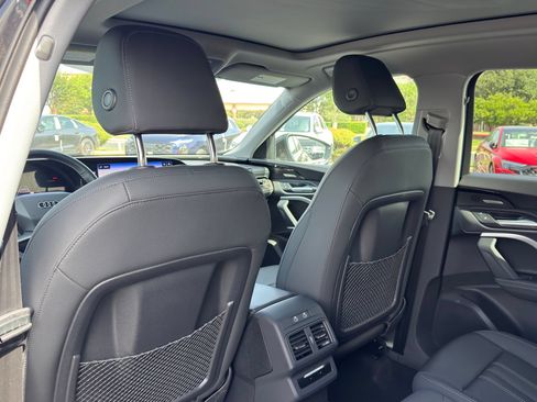 Used 2025 Audi Q5 Premium w/ Premium Plus AWD/4WD image 30
