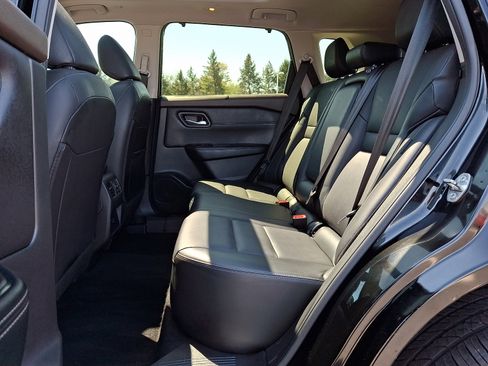 Certified 2023 Nissan Rogue SV w/ SV Premium B Package image 10