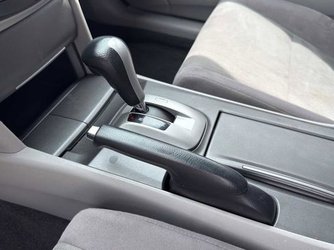Used 2011 Honda Accord LX-P image 12