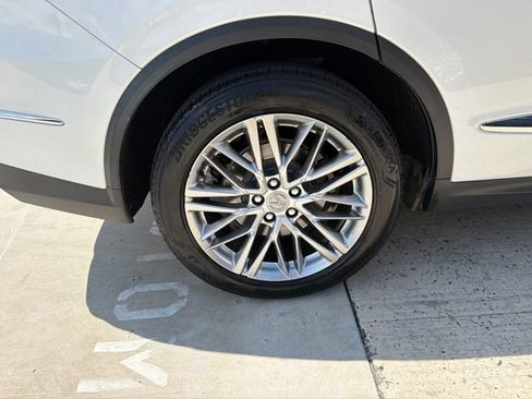 Used 2023 Acura MDX SH-AWD w/ Advance Package image 28