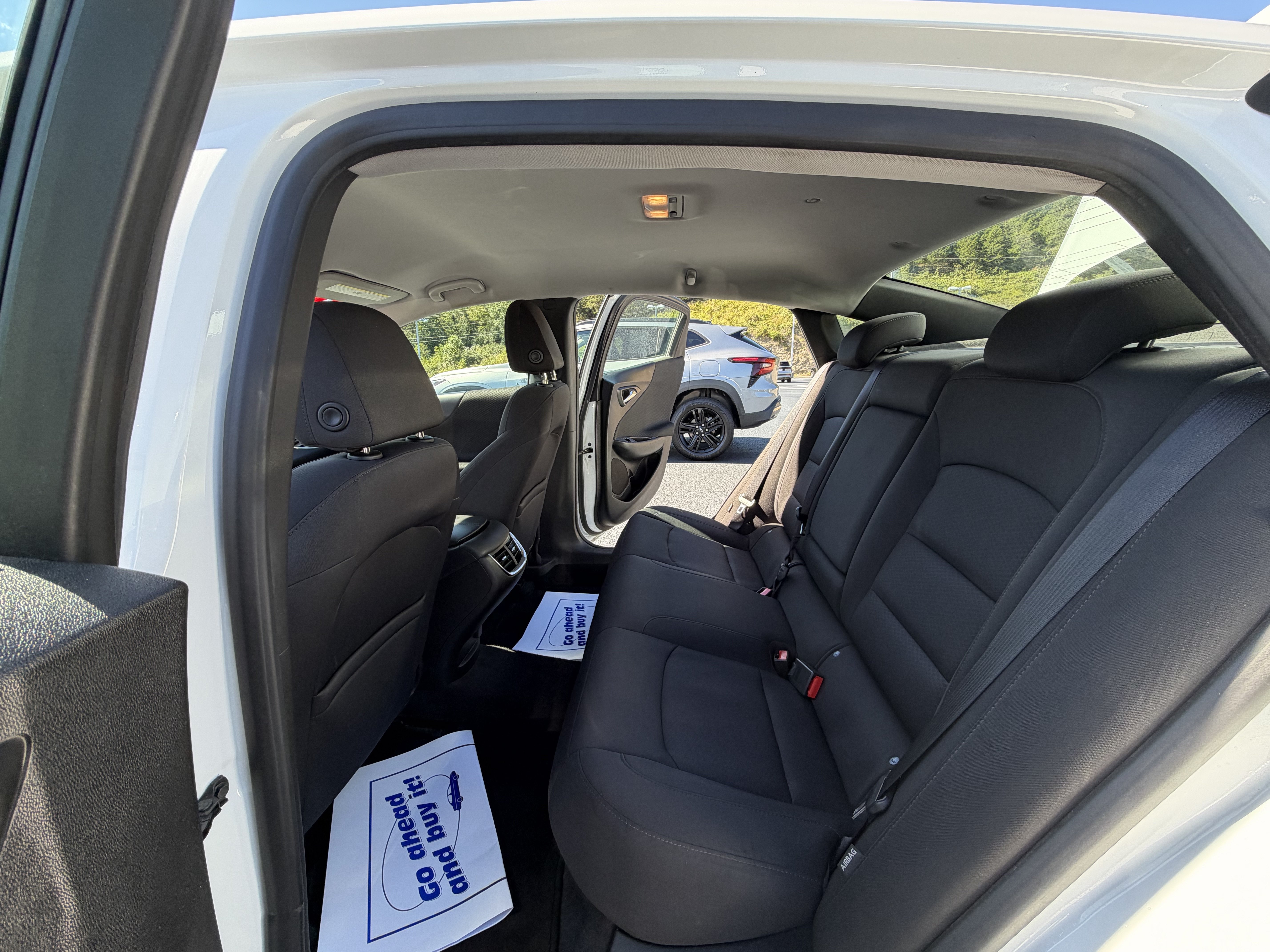 Used 2018 Chevrolet Malibu LT FWD image 22
