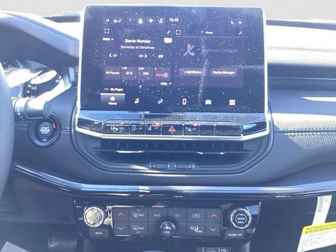 New 2026 Jeep Compass Limited image 12