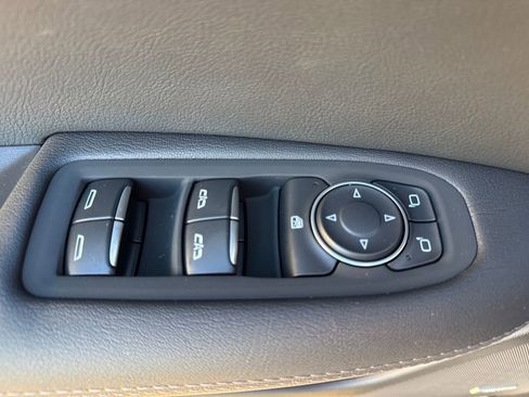 New 2026 Cadillac XT5 Luxury w/ LPO, Floor Liner Package image 18