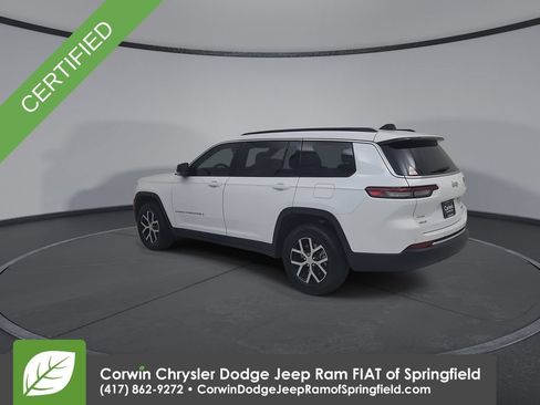 Used 2025 Jeep Grand Cherokee L Limited w/ Trailer Tow Package AWD/4WD image 11