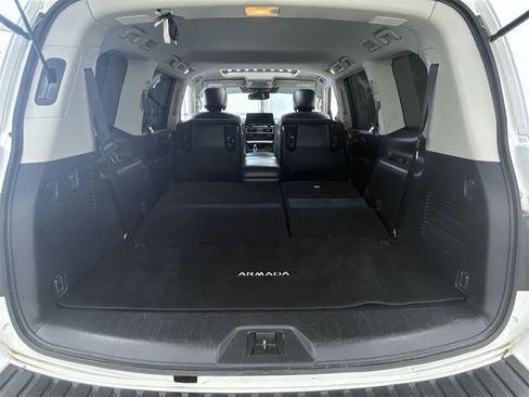 Used 2021 Nissan Armada SL w/ Captain's Chairs Package image 48