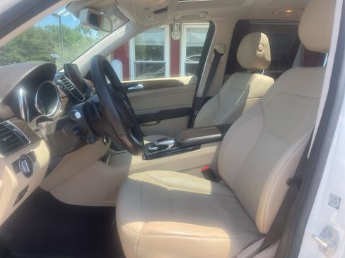 Used 2017 Mercedes-Benz GLE 350 4MATIC image 6