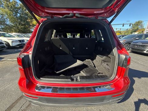 Used 2021 Mercedes-Benz GLB 250 4MATIC image 13