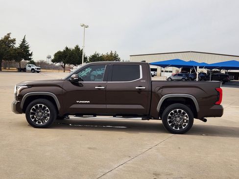 Used 2022 Toyota Tundra Limited image 3