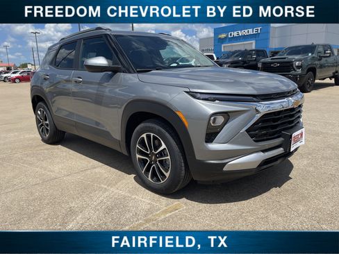 Used 2026 Chevrolet TrailBlazer LT w/ Convenience Package image 1