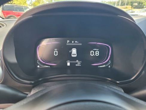 Used 2025 Kia Soul LX w/ LX Technology Package image 29