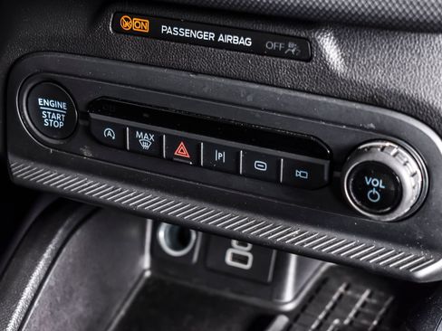 Used 2025 Ford Bronco Sport Badlands AWD/4WD image 29