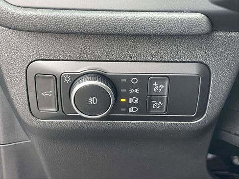 Used 2022 Ford Escape SEL w/ Technology Package image 18