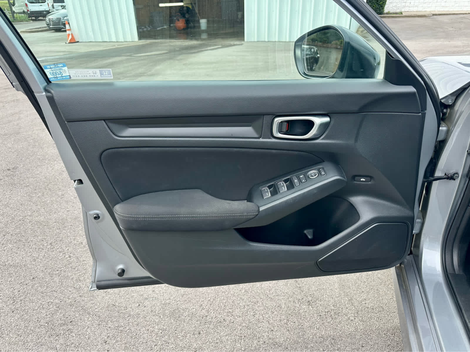 Used 2023 Honda Civic Sport image 9