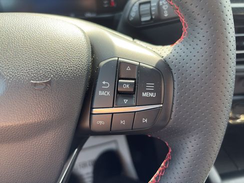 Used 2024 Ford Escape ST-Line w/ Tech Pack #1 AWD/4WD image 19