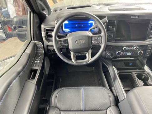 New 2025 Ford F350 Platinum image 13