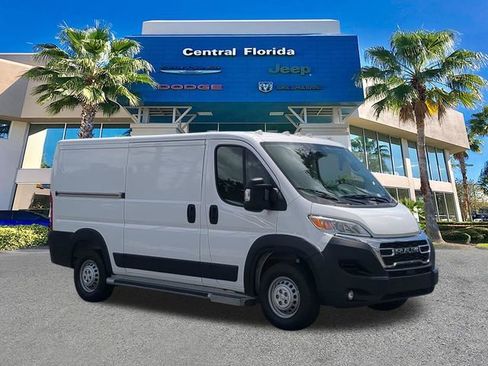 Used 2025 RAM ProMaster 2500 w/ U-Haul Equipment Group FWD image 2
