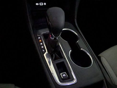 Used 2023 Chevrolet Equinox LS FWD image 15