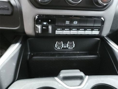 Used 2023 RAM 2500 Big Horn w/ Level 1 Equipment Group image 27