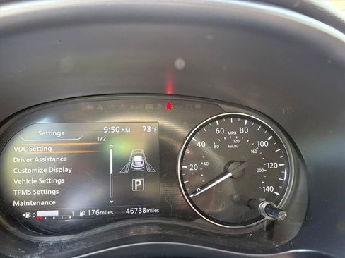 Certified 2022 Nissan Kicks SV FWD image 8