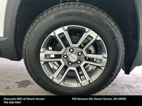 New 2026 GMC Terrain Elevation w/ Technology Package II FWD image 13