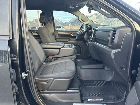 Certified 2022 Chevrolet Silverado 1500 LT Trail Boss image 17