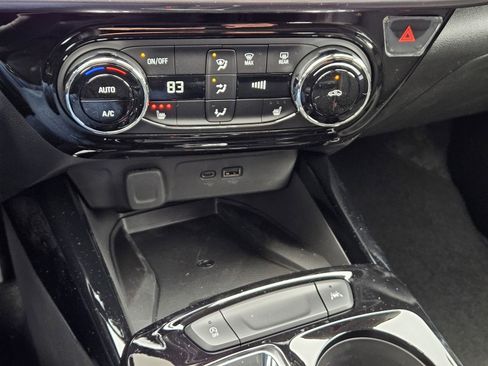 New 2026 Chevrolet Trax ACTIV w/ Sunroof Package image 21