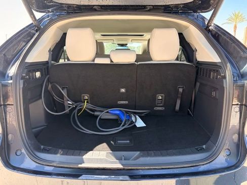 Used 2024 MAZDA CX-90 Plug-In Hybrid w/ Preferred AWD/4WD image 13