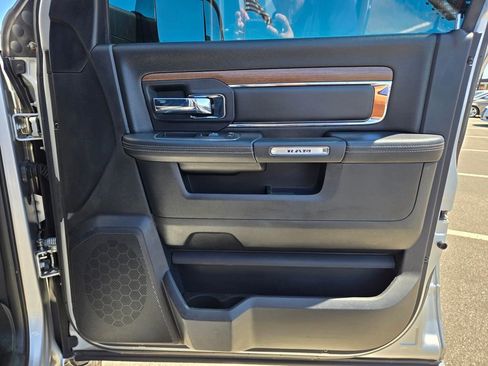 Used 2016 RAM 2500 Laramie w/ Cold Weather Group image 42