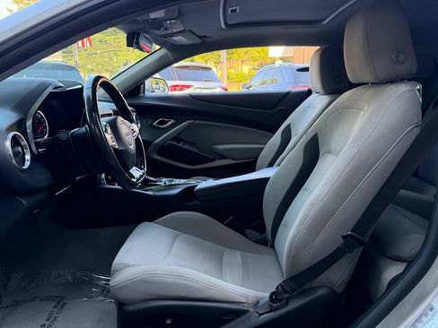 Used 2018 Chevrolet Camaro LT RWD image 25