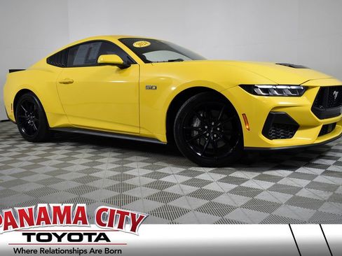 Used 2024 Ford Mustang GT Premium image 1