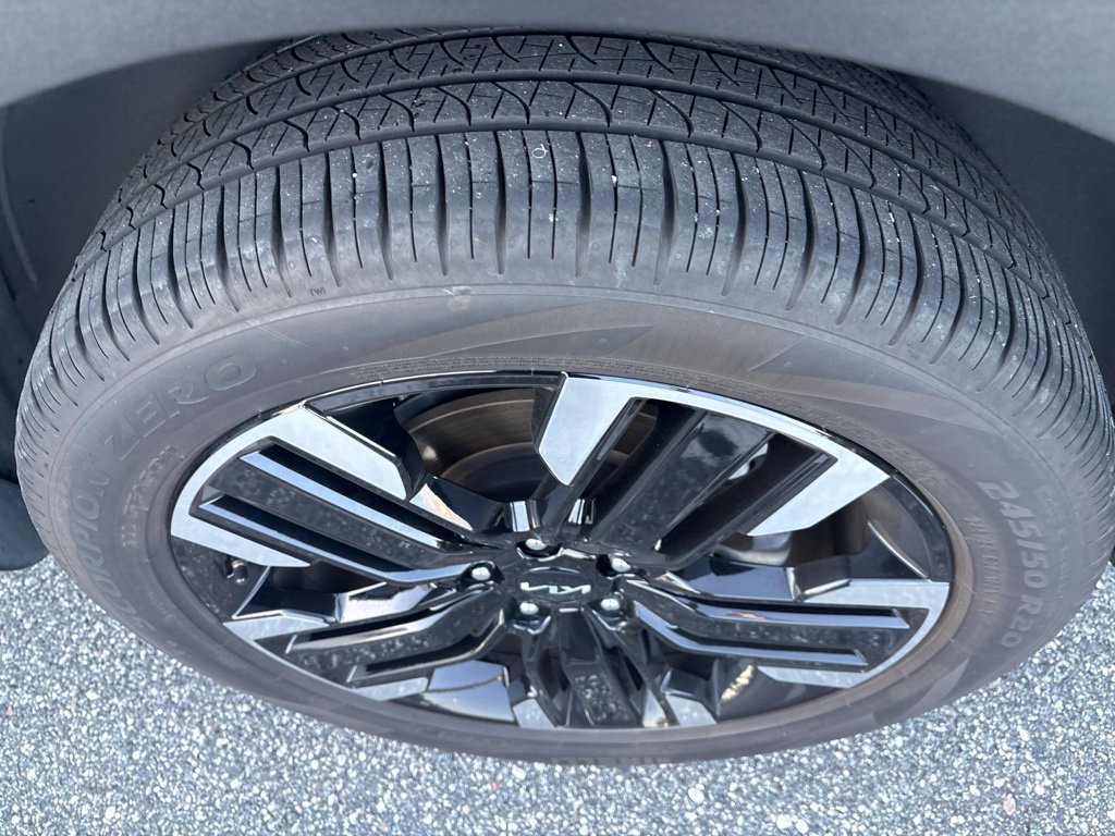 Used 2023 Kia Telluride SX FWD image 3