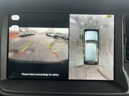 New 2025 Ford Bronco Badlands image 24