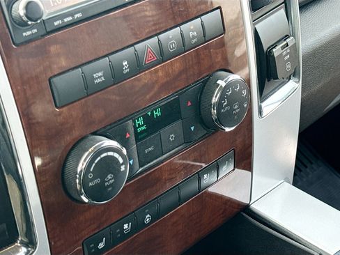 Used 2010 Dodge Ram 1500 Truck Laramie image 11