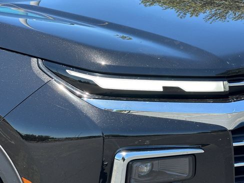 Used 2026 Chevrolet Traverse LT w/ LPO, Floor Liner Package FWD image 42