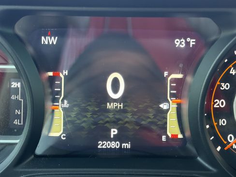 Used 2024 Jeep Wrangler Unlimited Sport AWD/4WD image 12
