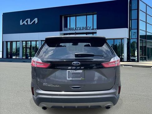 Used 2021 Ford Edge Titanium w/ Equipment Group 301A FWD image 5