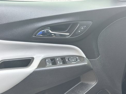 Used 2024 Chevrolet Equinox LS w/ LS Convenience Package FWD image 14