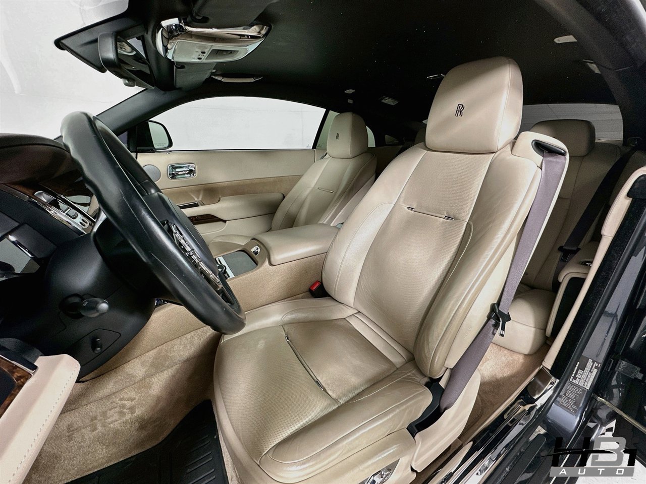 Used 2015 Rolls-Royce Wraith RWD image 14